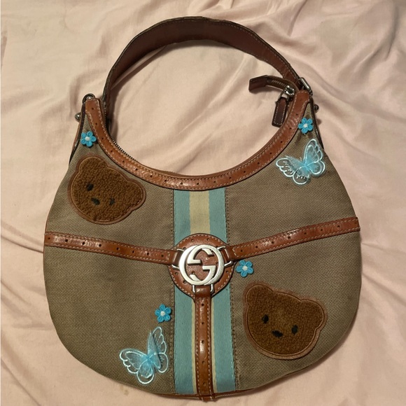 Gucci Handbags - authentic gucci purse🩷